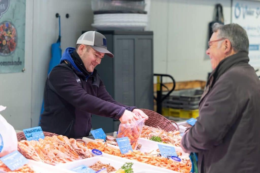 487555398 968192162165195 2801508748653905465 n